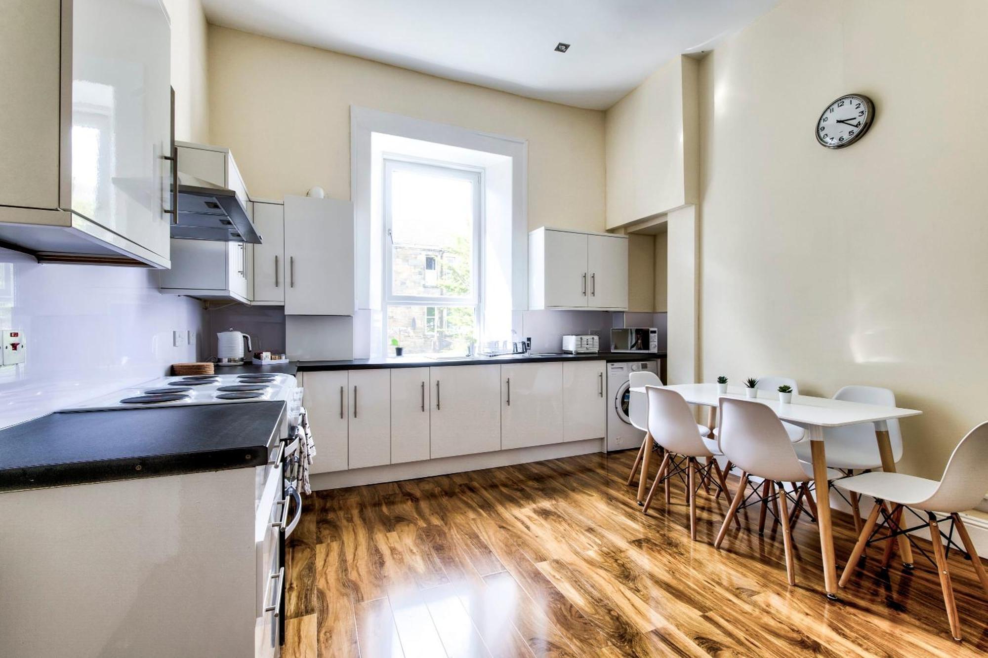 Stunning 5 Bedroom Apt, Close To City Centre, Sec, Hydro And Motorway Glasgow Luaran gambar