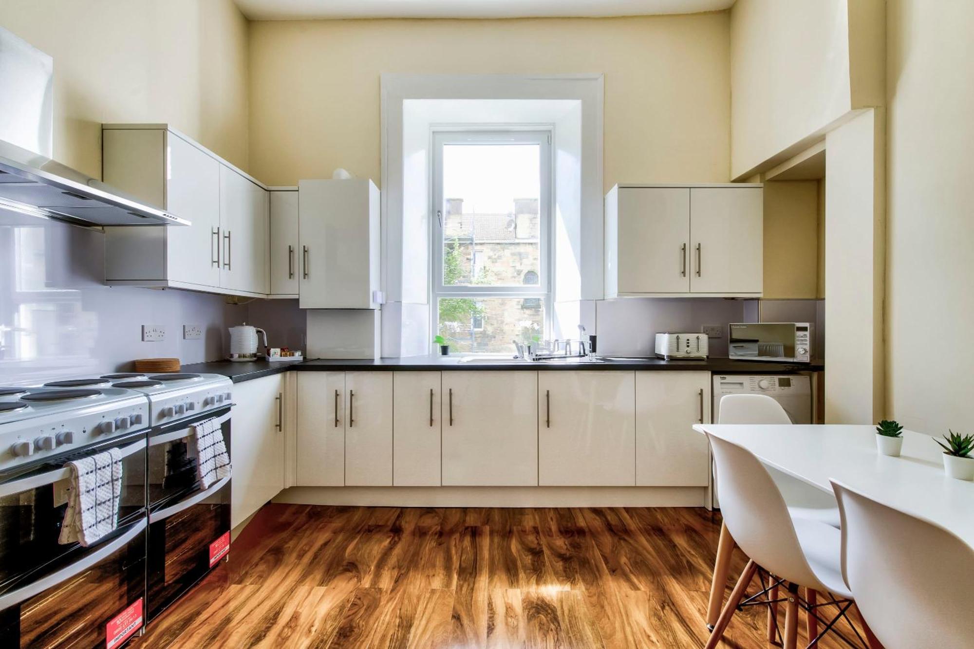 Stunning 5 Bedroom Apt, Close To City Centre, Sec, Hydro And Motorway Glasgow Luaran gambar